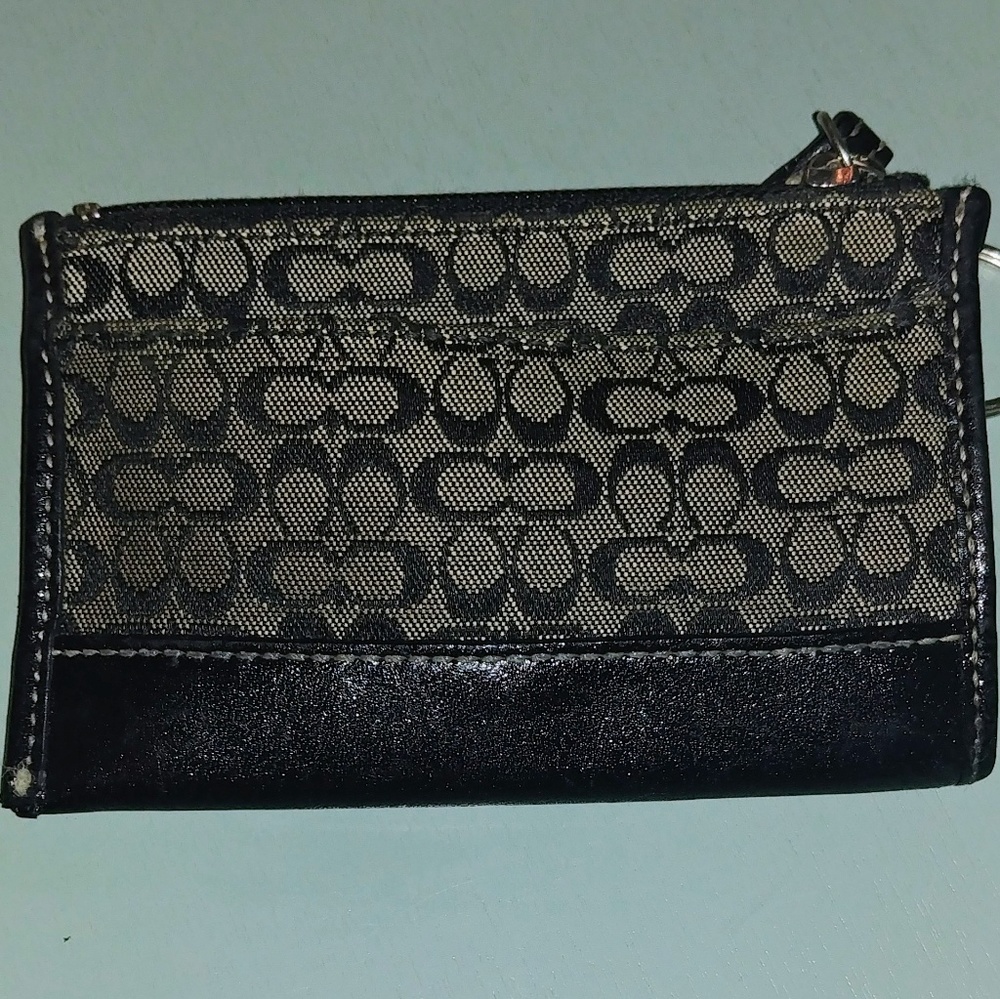 Coach Change Purse - Picture 2 of 2
